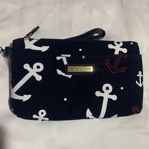 BRAND NEW! Tommy Hilfiger Wristlet Handbag